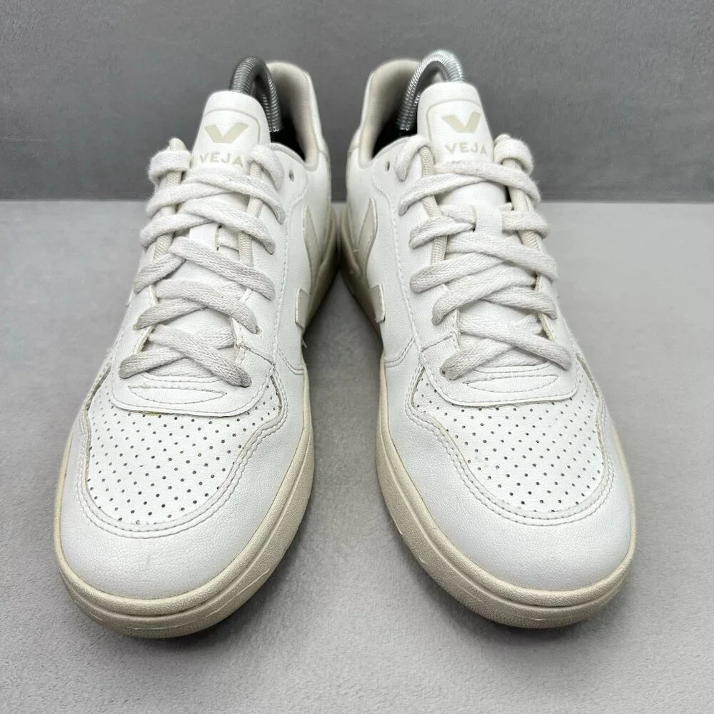 VEJA V-10 CWL‎ Womens Size 8 Shoes White Natural Leather Lace-Up Casual Sneakers